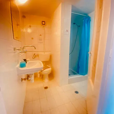 Stratigos קלאמי