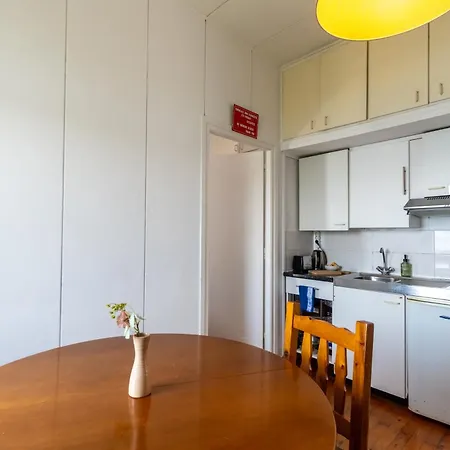 Apartamento Stratigos *