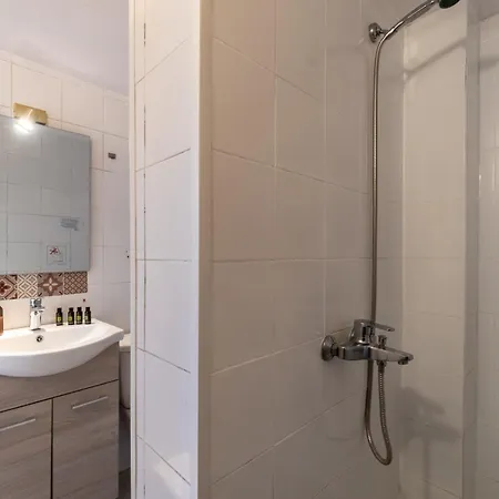 Apartamento Stratigos *