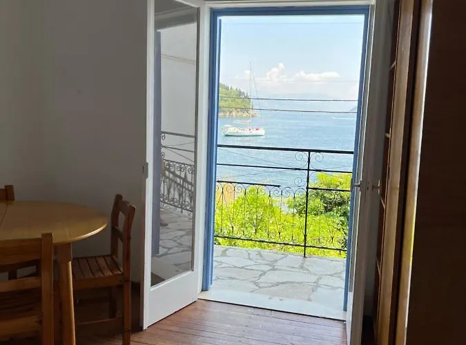Stratigos * Kalami (Corfu)